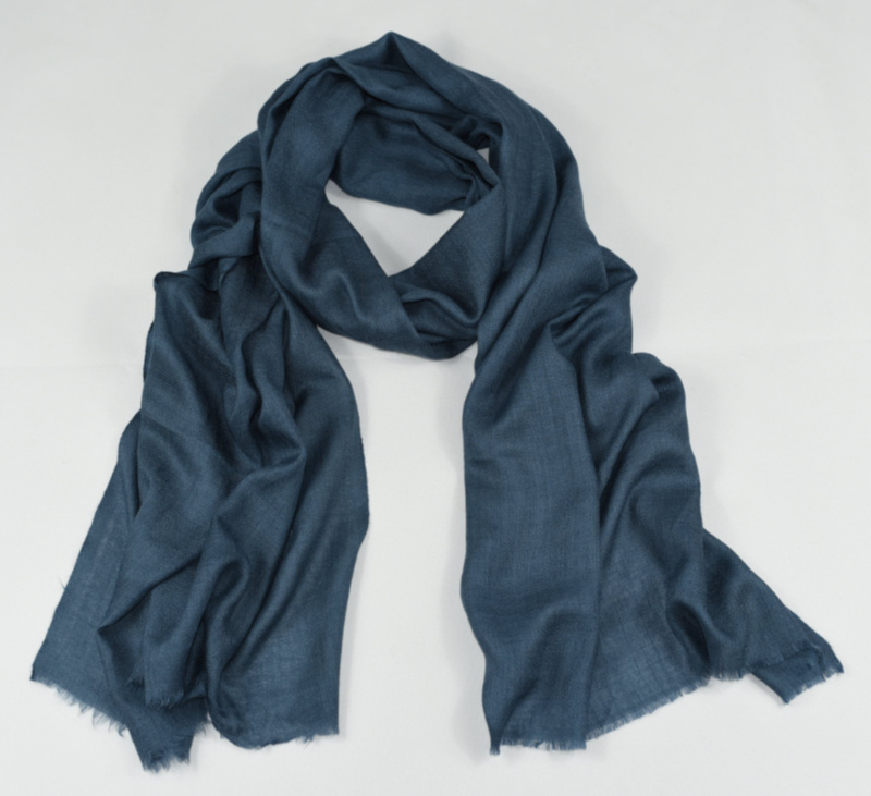 Vlněná jednobarevná šála - petrolejová