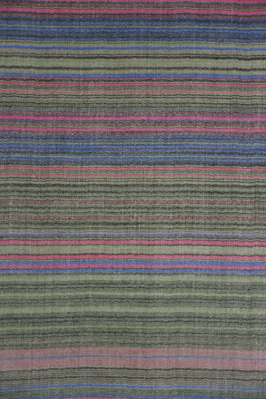 Vlněná vzorovaná šála - četné růžové, modré, zelené a další pruhy