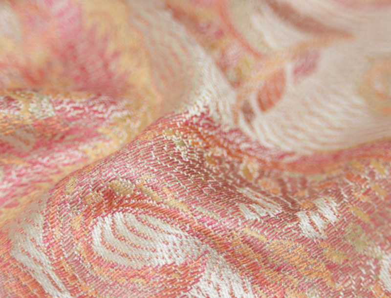 Hedvábná šála Jamawar velká - Béžová, růžová a oranžová s ornamenty