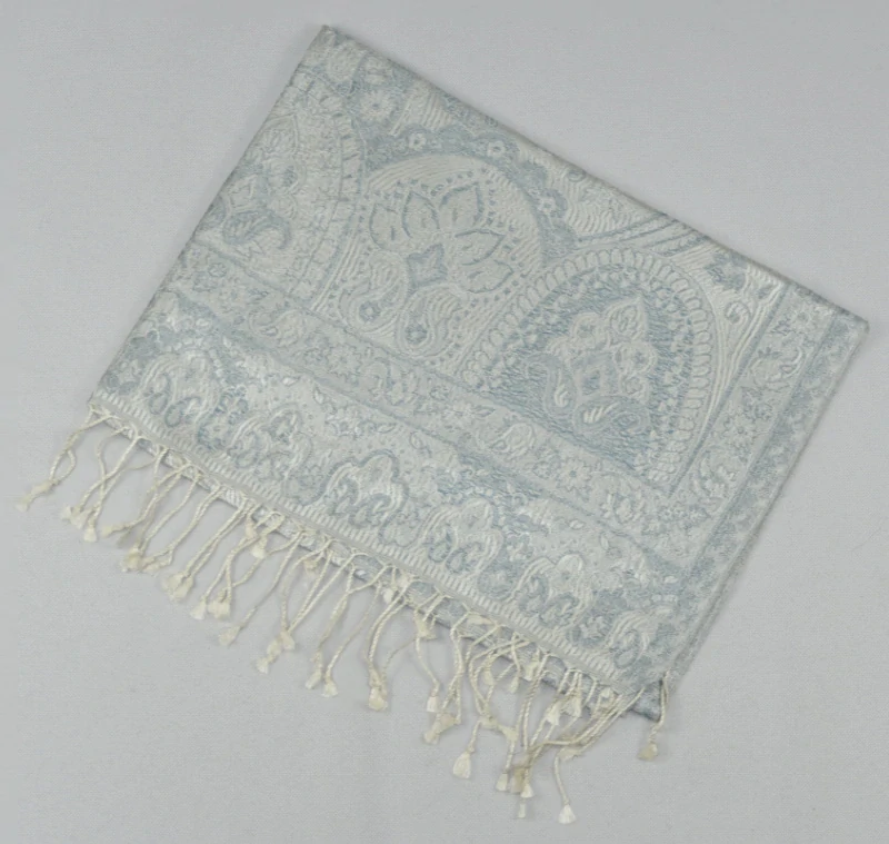 Hedvábná šála Jamawar velká - Smetanová a blankytně modrá s ornamenty