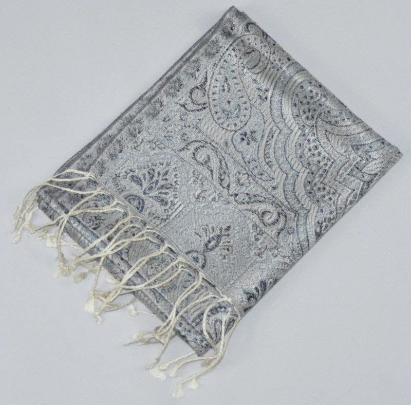 Hedvábná šála Jamawar malá - Stříbrná, černá a blankytně modrá s ornamenty 2